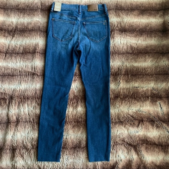 Madewell Mid Rise 9 Inch Button Front Skinny Jean - Picture 3 of 10